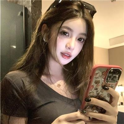 假装情侣